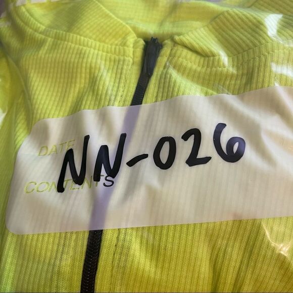 Canari Neon Yellow Bicycle Racing Shirt in size XL (Half Zip) - Picture 6 of 6